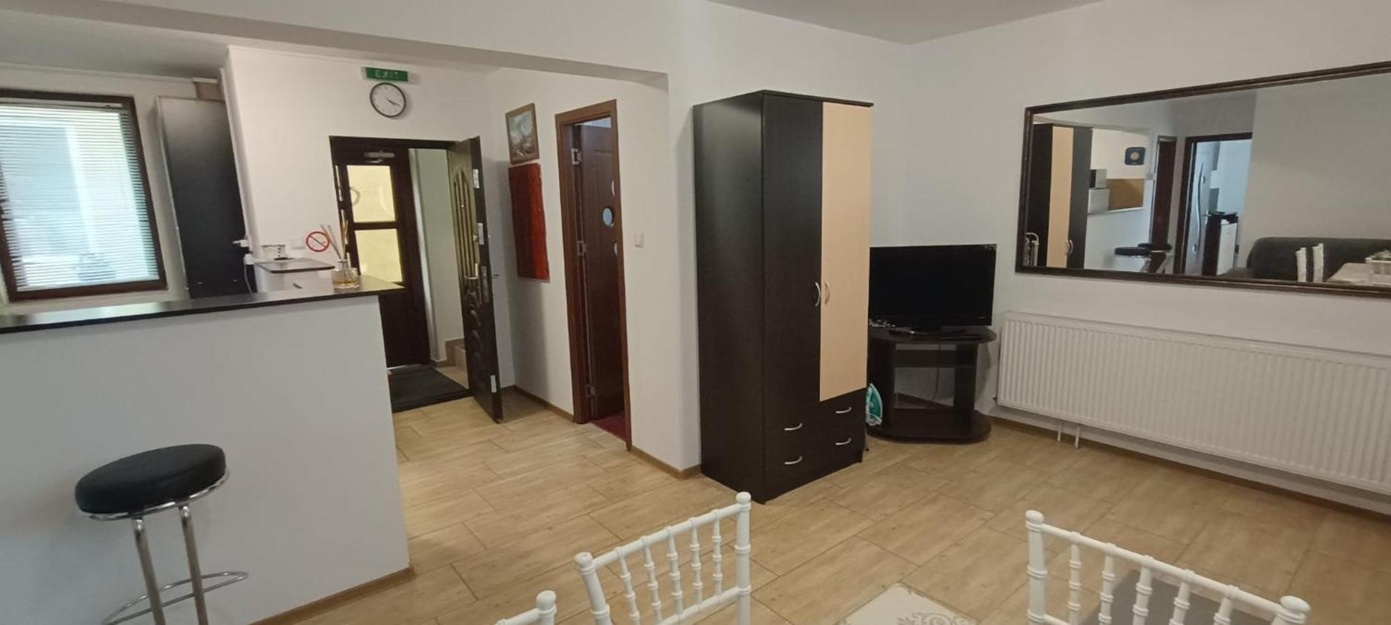 Charter Costea Apartament